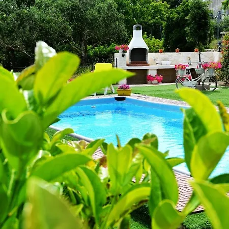 Trullo 게스트하우스 치스테르니노